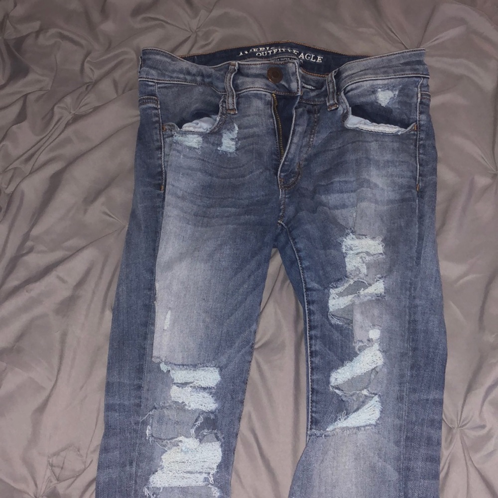American eagle ripped jeans!